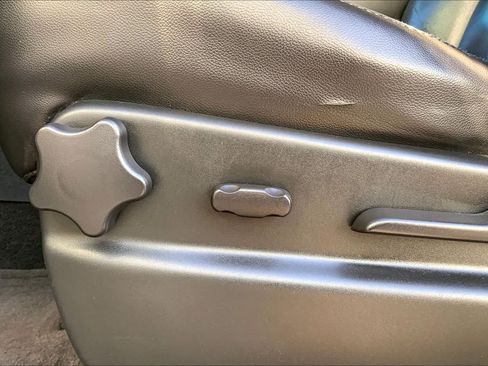 Used 2011 Chevrolet Avalanche LT w/ Texas Edition RWD image 28