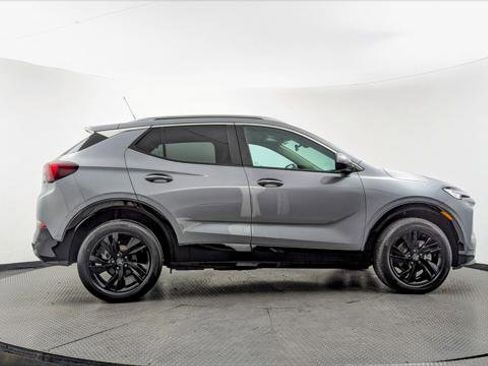 Used 2024 Buick Encore GX Sport Touring w/ Comfort Package image 9