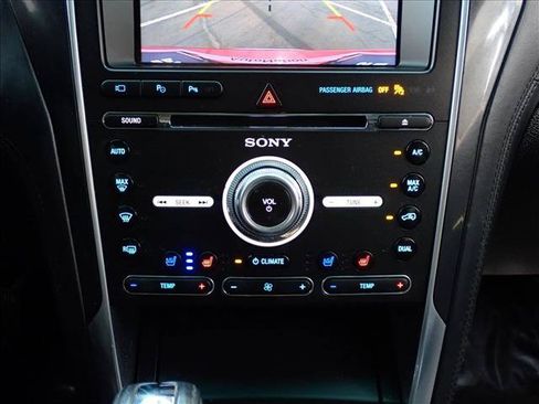 Used 2016 Ford Explorer Platinum AWD/4WD image 20