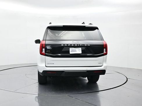 Certified 2025 Ford Expedition Max Active AWD/4WD image 8