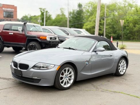 Used 2007 BMW Z4 3.0i RWD image 6