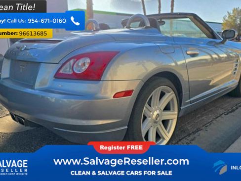 Used 2005 Chrysler Crossfire Limited image 5