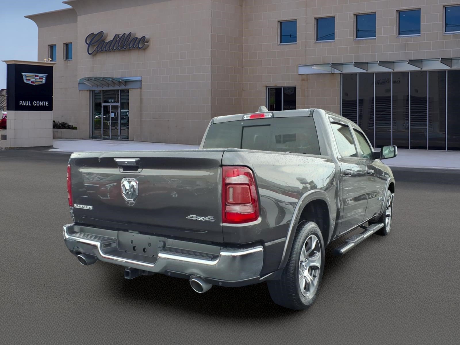 Used 2020 RAM 1500 Laramie AWD/4WD image 4