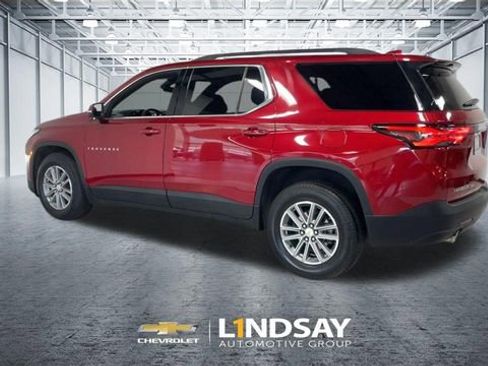 Used 2023 Chevrolet Traverse LT image 7