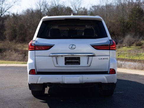 Used 2020 Lexus LX 570 4WD w/ Luxury Package image 7