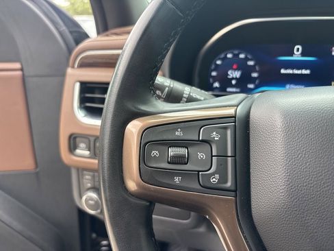 Used 2024 Chevrolet Tahoe High Country image 24