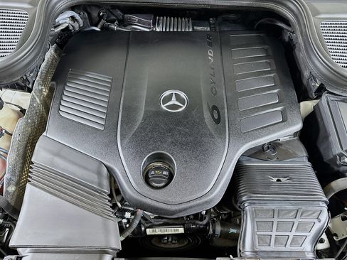 Certified 2020 Mercedes-Benz GLE 450 4MATIC image 33