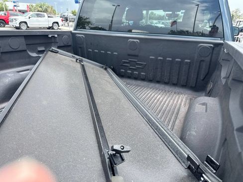 Used 2018 Chevrolet Silverado 1500 LT w/ All Star Edition RWD image 6