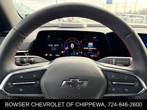 Certified 2025 Chevrolet Suburban RST w/ Comfort Package image 22