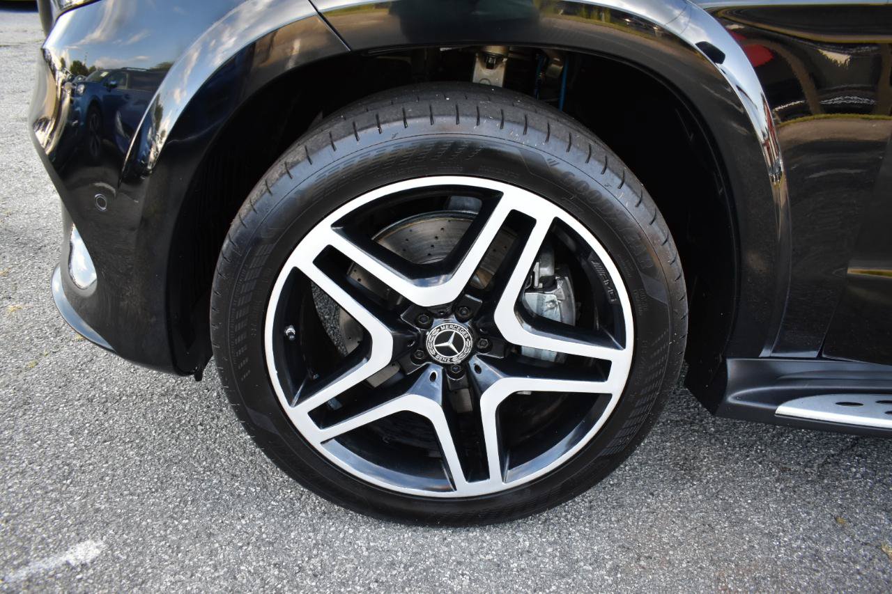 Used 2017 Mercedes-Benz GLS 550 4MATIC image 34