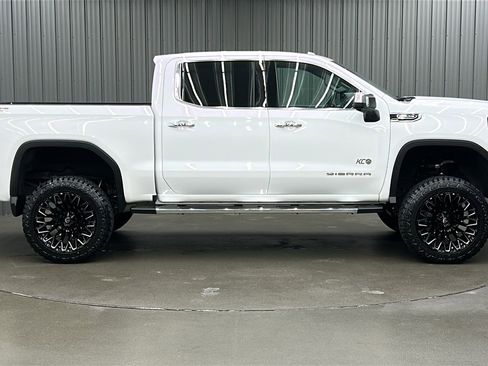 Used 2023 GMC Sierra 1500 SLT image 6