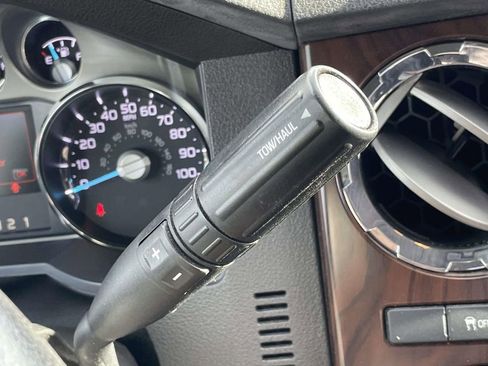 Used 2015 Ford F250 Lariat w/ Chrome Package image 21