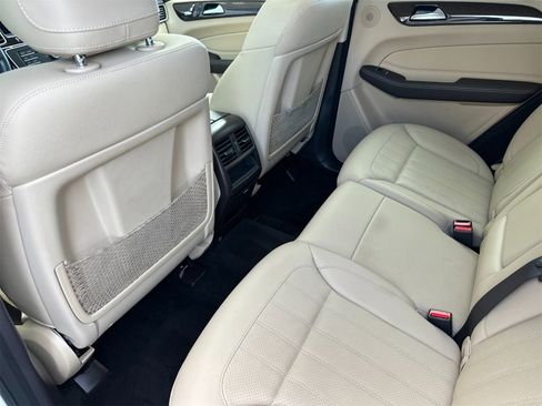 Used 2018 Mercedes-Benz GLE 350 image 12