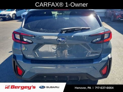 Used 2024 Subaru Crosstrek 2.0i Premium image 3
