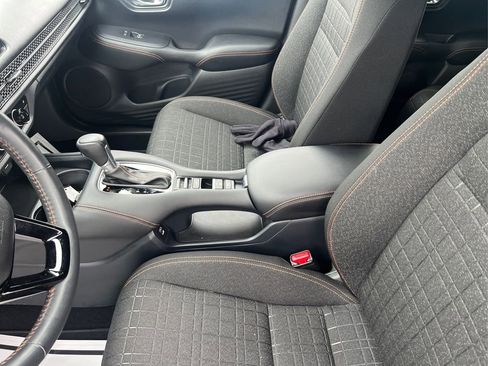 Used 2024 Honda HR-V Sport image 15