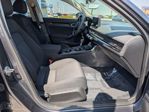Used 2023 Honda Civic LX image 3