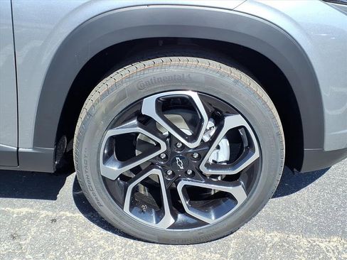 New 2026 Chevrolet Trax RS image 6