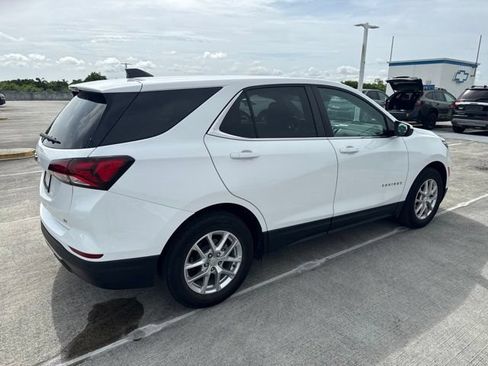 Used 2024 Chevrolet Equinox LT FWD image 16