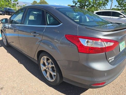 Used 2014 Ford Focus Titanium FWD image 11
