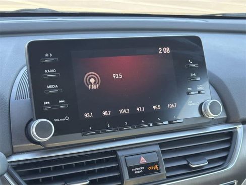 Used 2018 Honda Accord LX image 15