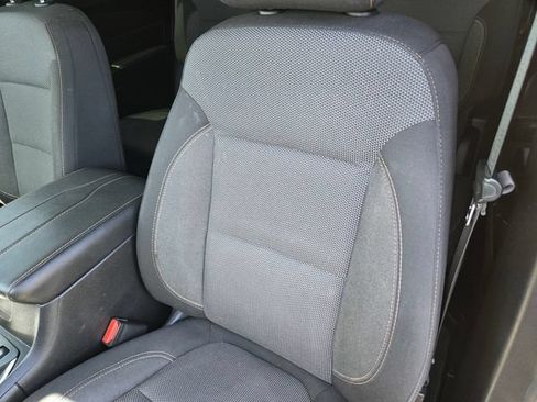 Used 2020 Chevrolet Traverse LT w/ Driver Confidence II Package AWD/4WD image 15