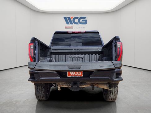 Used 2024 GMC Sierra 2500 AT4 w/ AT4 Premium Plus Package image 12