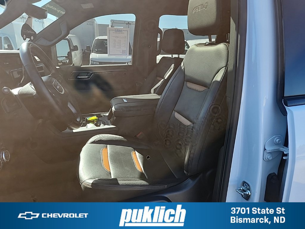 Used 2025 GMC Sierra 2500 AT4 w/ AT4 Premium Plus Package AWD/4WD image 43