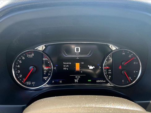 Used 2021 GMC Acadia AT4 w/ Technology Package AWD/4WD image 14