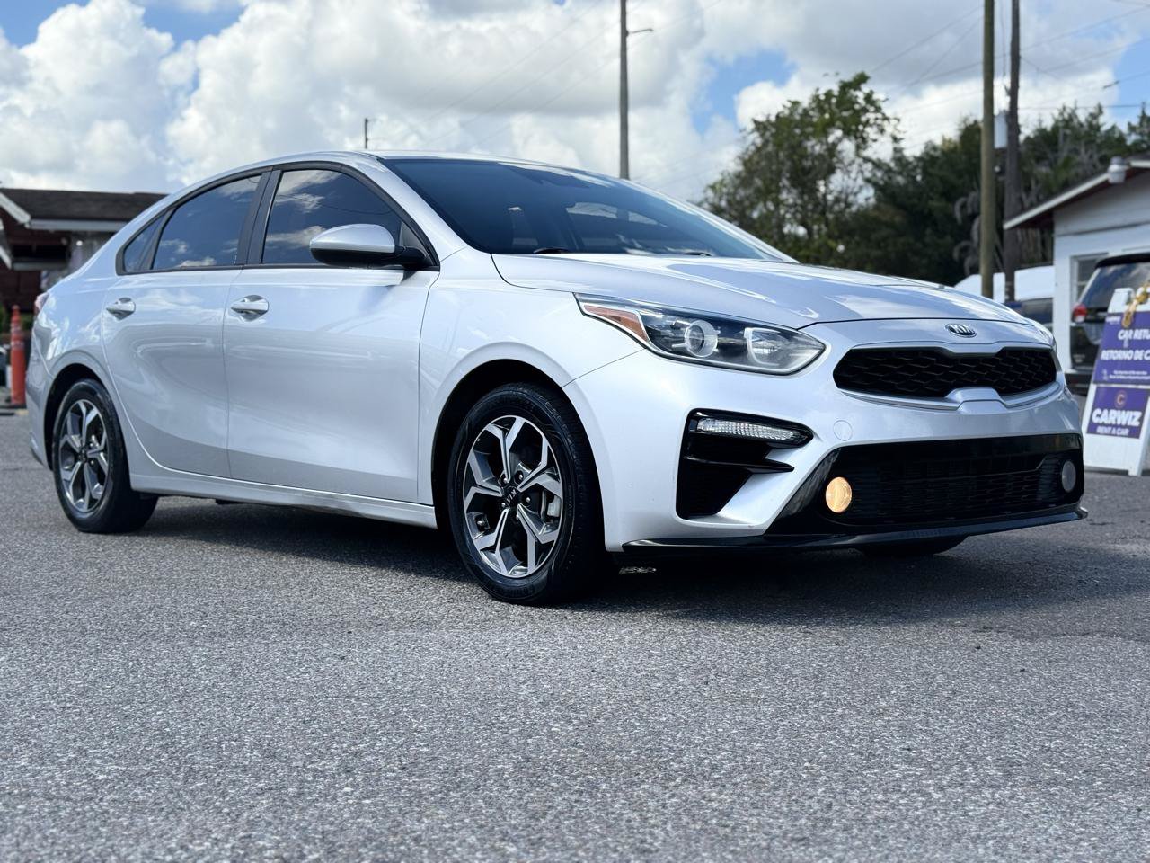 Used 2020 Kia Forte LXS FWD image 5