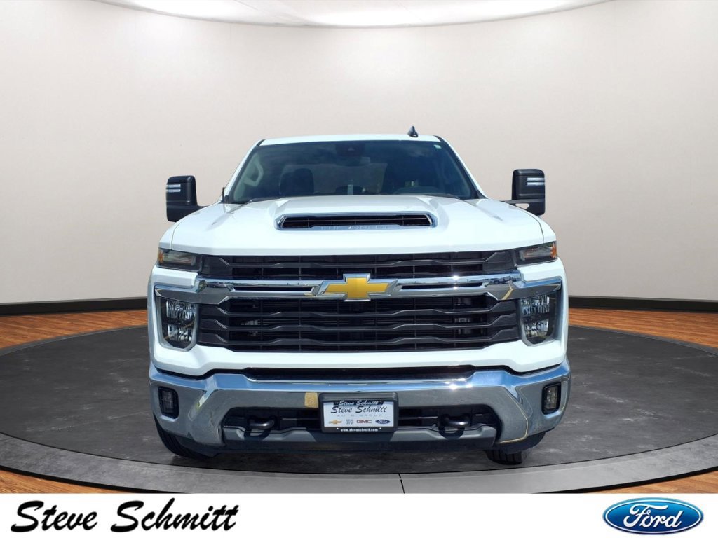 Used 2025 Chevrolet Silverado 2500 LT w/ Convenience Package AWD/4WD image 27