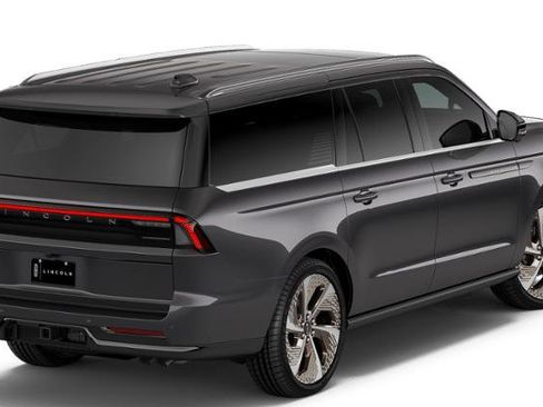 New 2026 Lincoln Navigator L Black Label AWD/4WD image 26