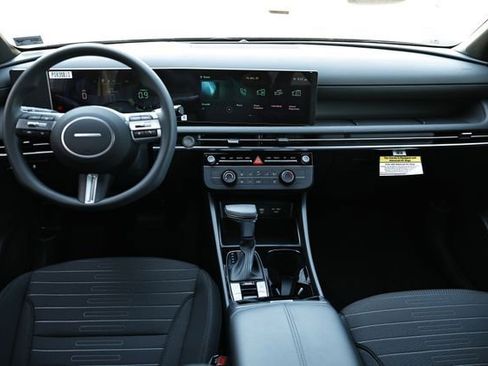 New 2026 Hyundai Santa Cruz SE FWD image 11