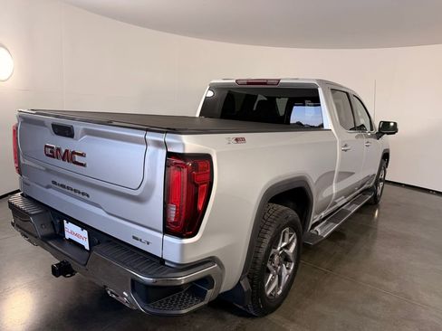 Used 2022 GMC Sierra 1500 SLT w/ SLT Premium Package AWD/4WD image 7