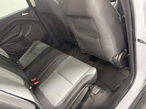 Used 2015 Ford Escape SE AWD/4WD image 24