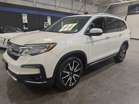 Used 2019 Honda Pilot Touring image 6