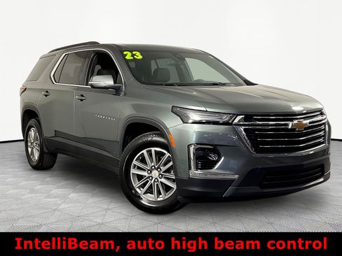 Used 2023 Chevrolet Traverse LT FWD image 3