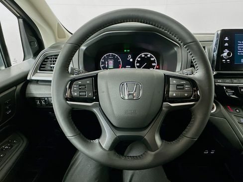 New 2026 Honda Odyssey EX-L image 11