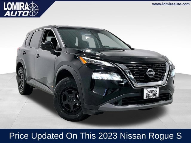 Used 2023 Nissan Rogue S AWD/4WD image 1