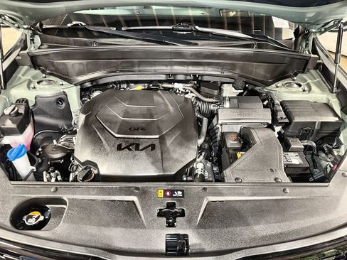 Certified 2025 Kia Telluride SX Prestige X-Line image 34