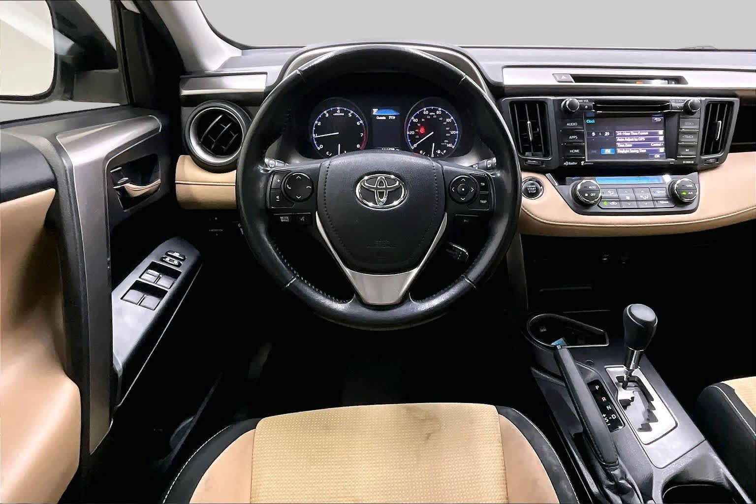 Used 2018 Toyota RAV4 XLE w/ Plus Extra Value Package FWD image 6