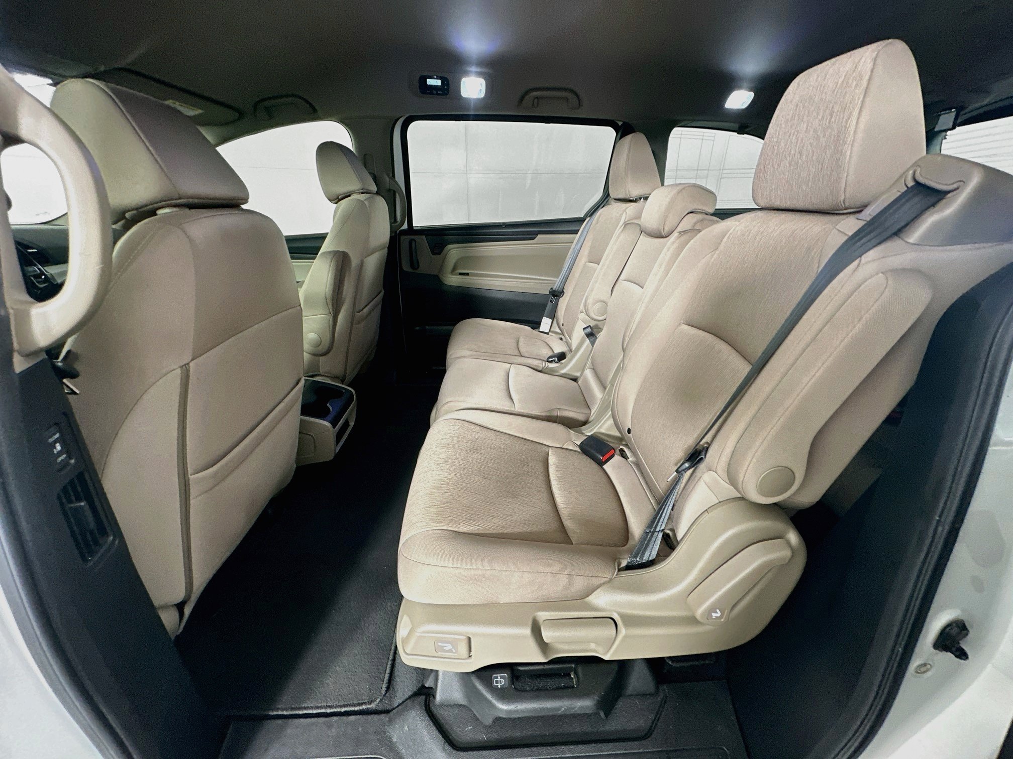 Used 2020 Honda Odyssey EX image 26