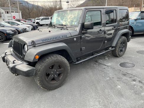 Used 2017 Jeep Wrangler Unlimited Sport image 25