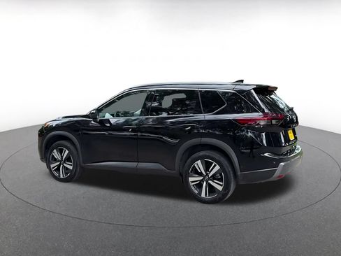 Used 2026 Nissan Rogue SL AWD/4WD image 11
