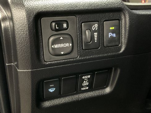 Used 2018 Toyota 4Runner Limited image 28