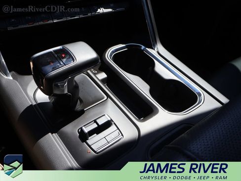 Used 2023 GMC Sierra 1500 Denali AWD/4WD image 38