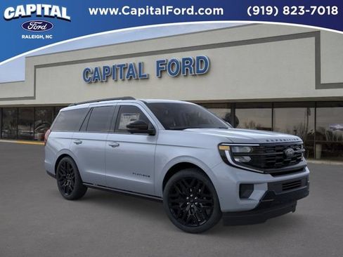 New 2026 Ford Expedition Platinum w/ Stealth Performance Package AWD/4WD image 7