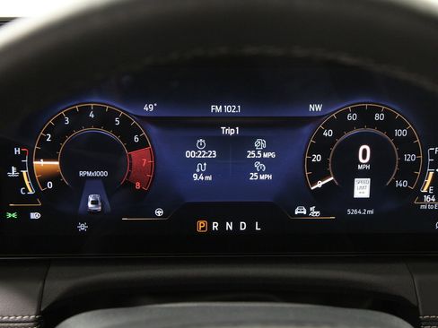 Used 2024 Ford Mustang Premium image 8