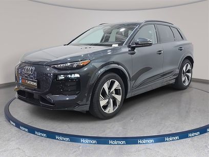 New 2025 Audi Q6 e-tron Prestige