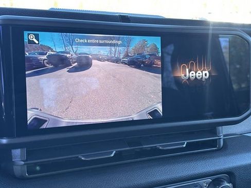 New 2026 Jeep Gladiator Sport image 31