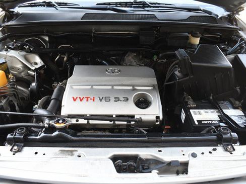 Used 2004 Toyota Highlander 2WD V6 image 30